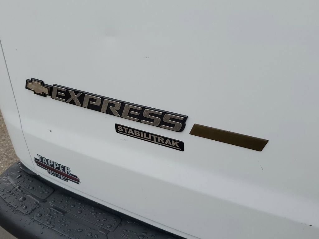 Used 2014 Chevrolet Express 2500 w/ Express Access Plus Package image 6