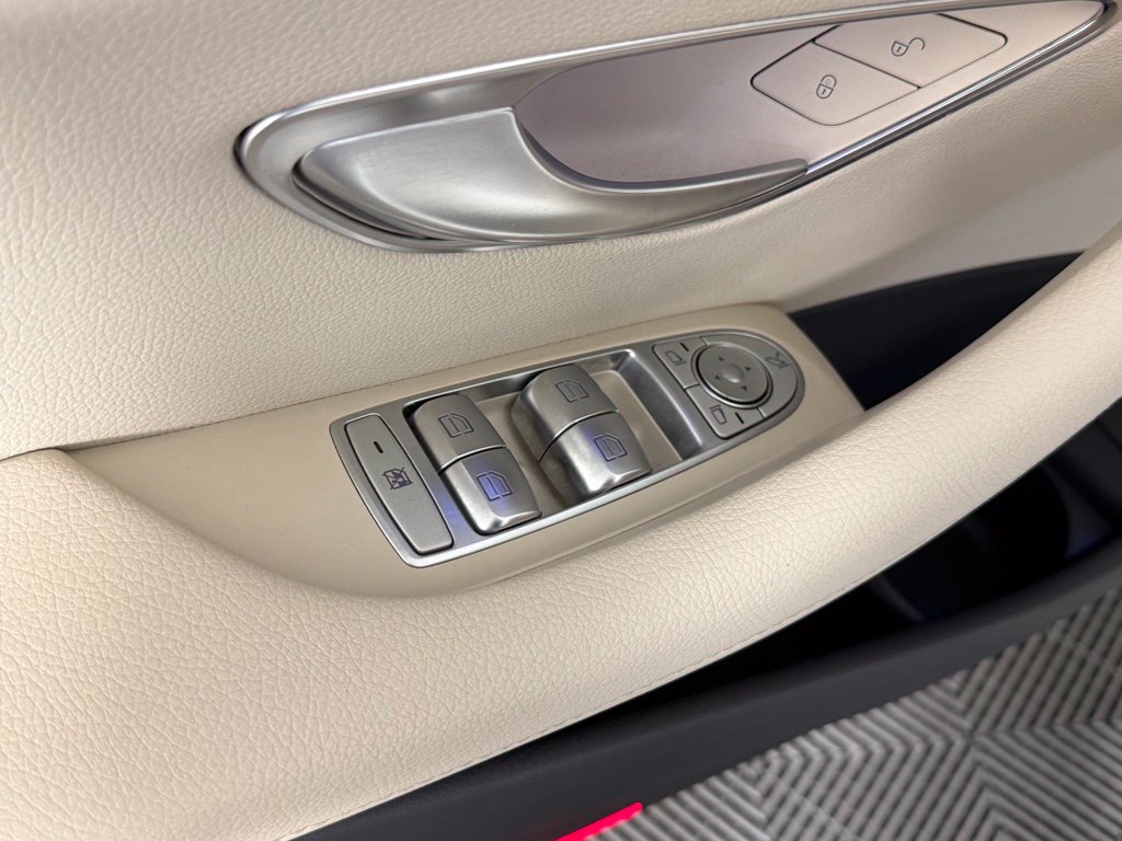 Certified 2022 Mercedes-Benz E 450 4MATIC All-Terrain Wagon image 23