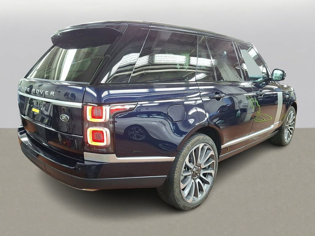 Used 2021 Land Rover Range Rover HSE image 4