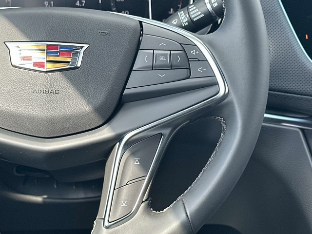 New 2026 Cadillac XT5 Luxury AWD/4WD image 6