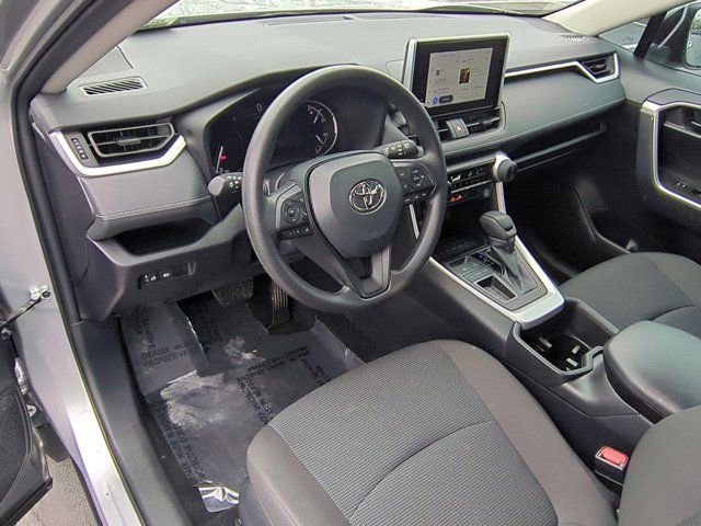 Certified 2024 Toyota RAV4 LE FWD image 9