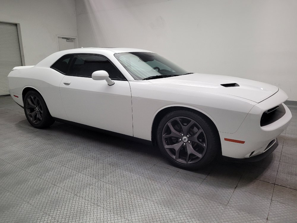 Used 2018 Dodge Challenger SXT Plus RWD image 11