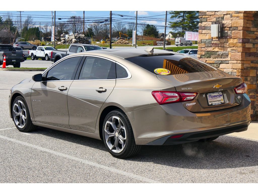 Used 2020 Chevrolet Malibu LT w/ Leather Package image 5