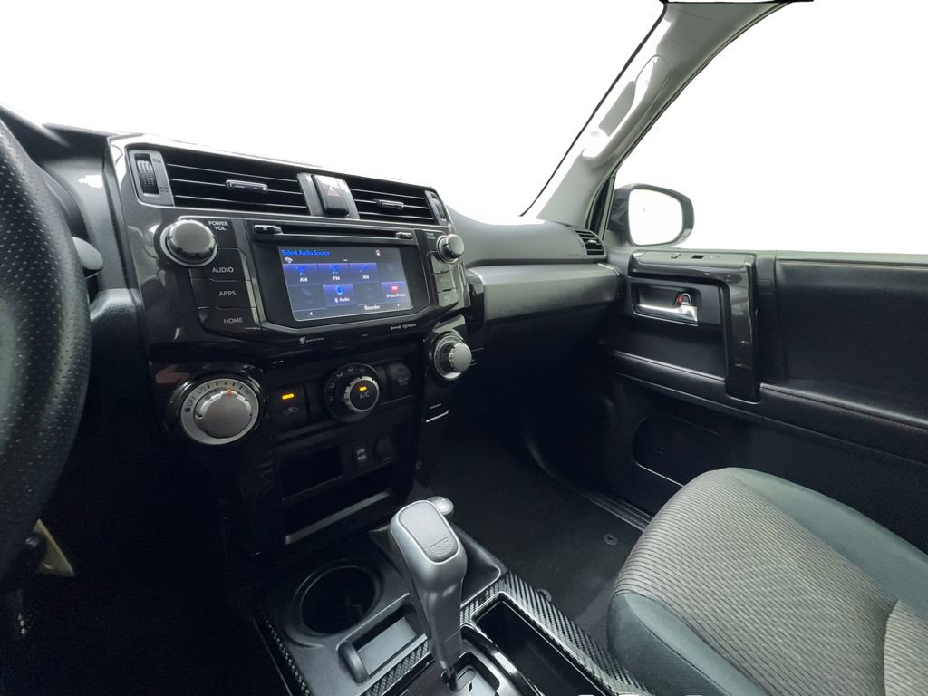 Used 2019 Toyota 4Runner TRD Off-Road AWD/4WD image 39