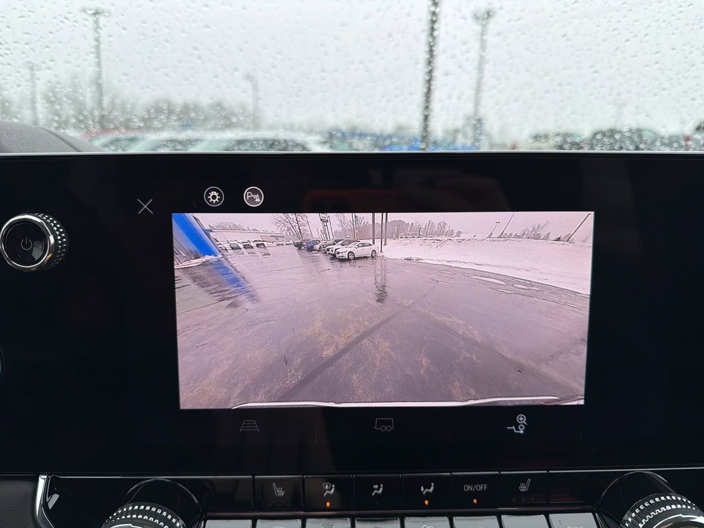 Used 2025 GMC Canyon Elevation w/ Convenience Package image 14