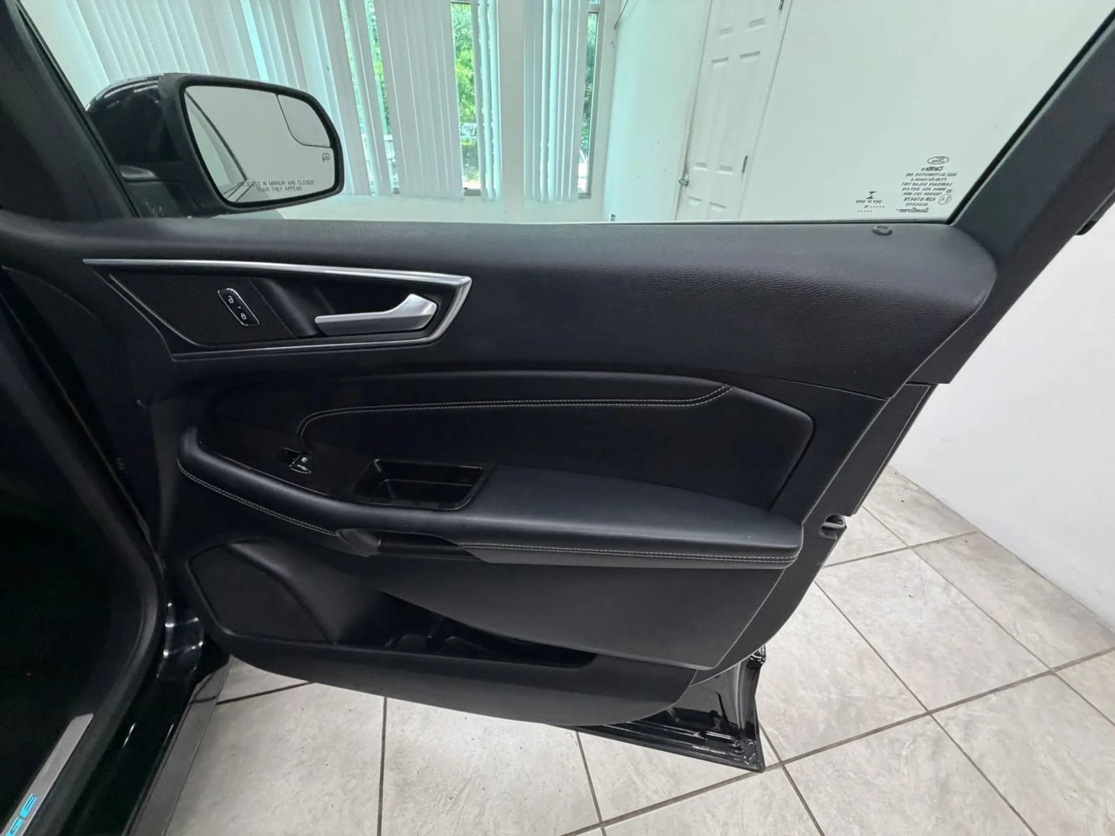 Used 2016 Ford Edge Titanium AWD/4WD image 19