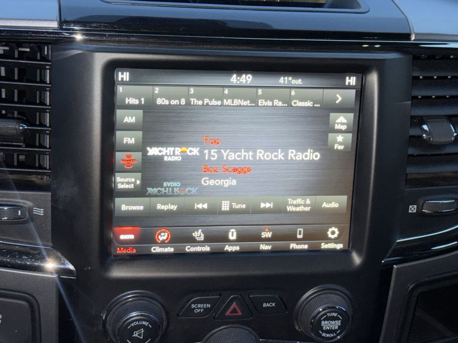 Used 2018 RAM 2500 Laramie w/ Sport Appearance Group image 18