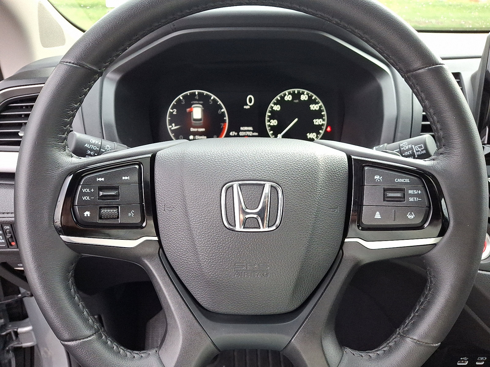 Used 2025 Honda Odyssey EX-L image 25