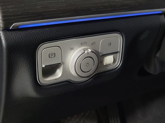 Used 2025 Mercedes-Benz GLE 350 4MATIC w/ AMG Line Exterior image 24