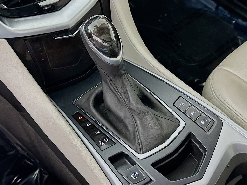 Used 2015 Cadillac SRX Performance w/ Driver Awareness Package image 23