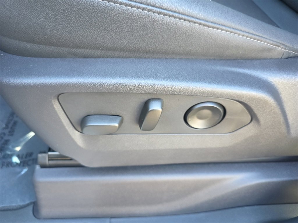 Used 2024 GMC Sierra 1500 SLT w/ SLT Premium Plus Package image 19