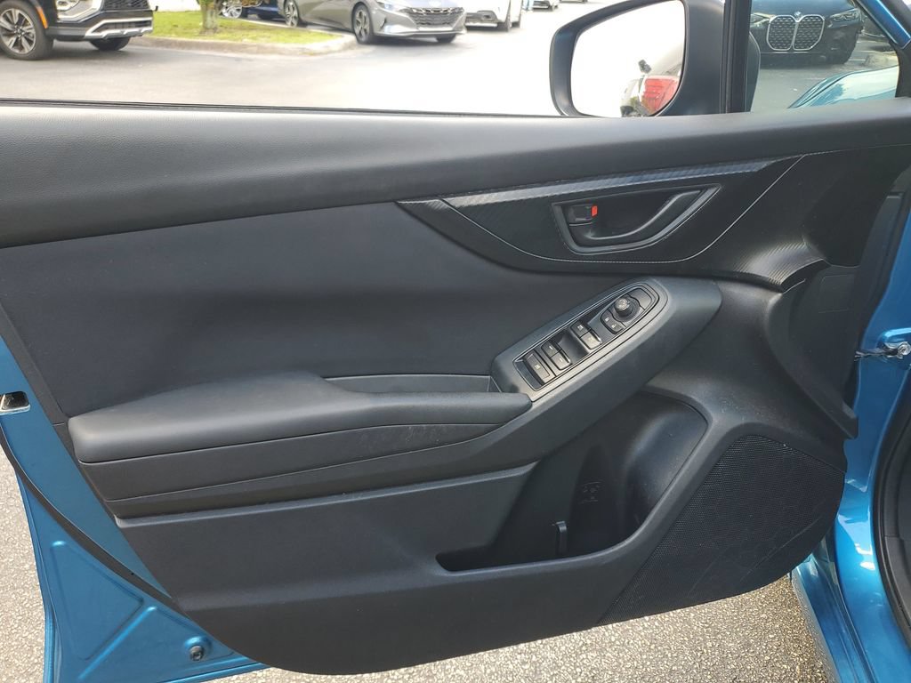Used 2017 Subaru Impreza 2.0i AWD/4WD image 17