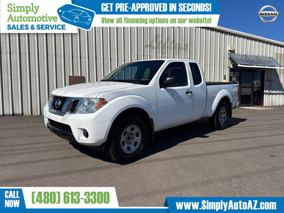 Used 2012 Nissan Frontier SV AWD/4WD image 1