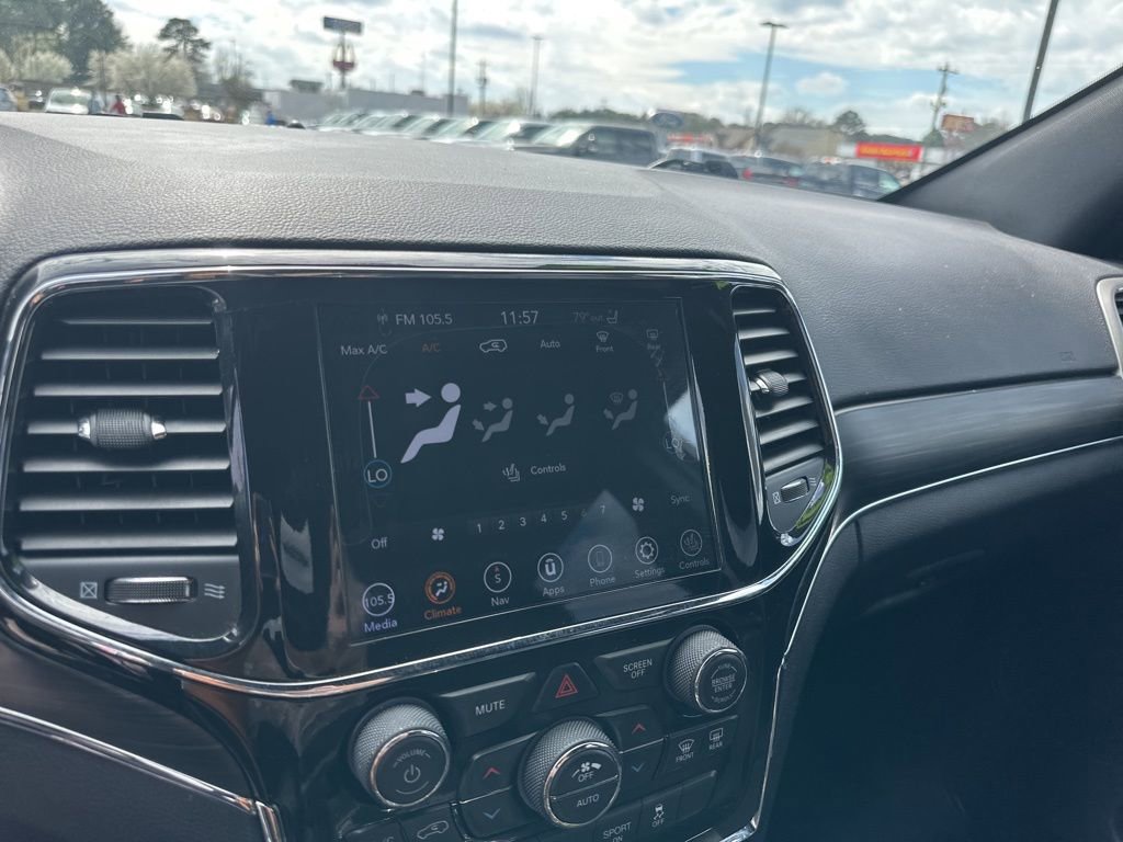 Used 2021 Jeep Grand Cherokee Limited w/ Luxury Group II image 17