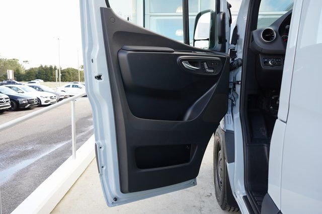 New 2026 Mercedes-Benz Sprinter 144 Cargo image 18