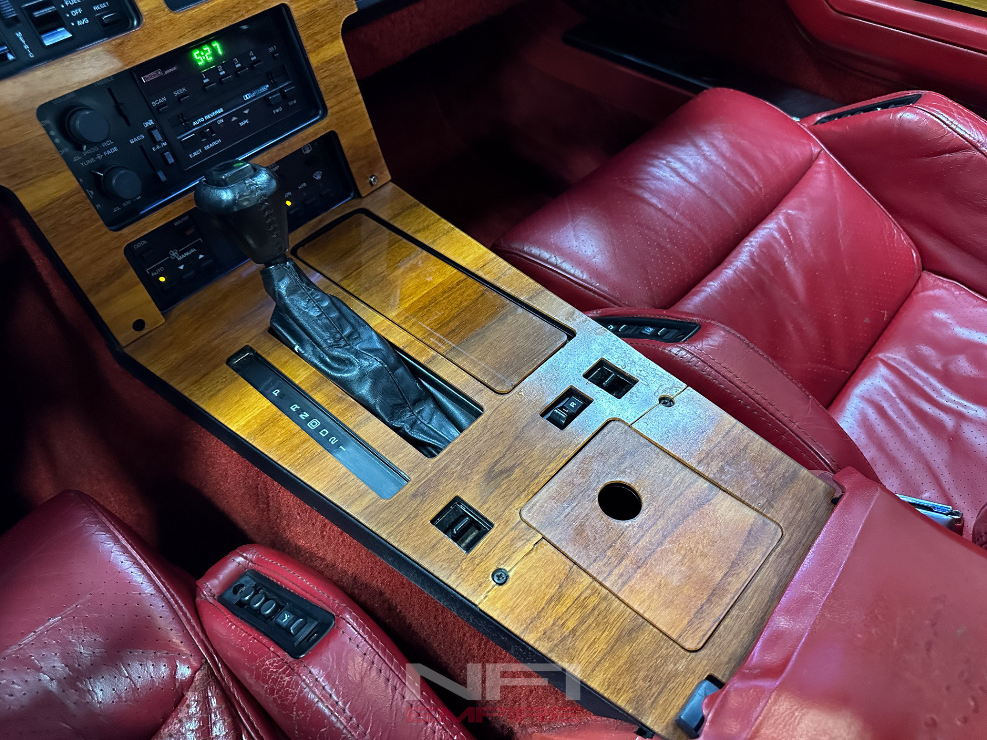 Used 1987 Chevrolet Corvette Coupe RWD image 29