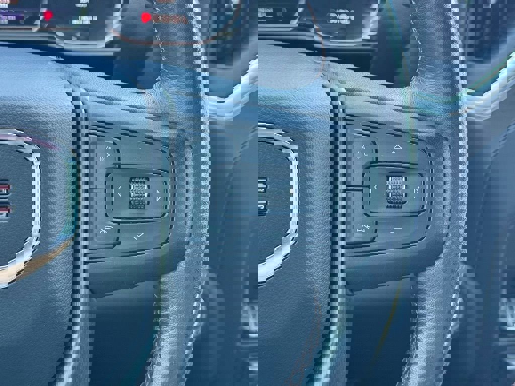 Used 2021 GMC Sierra 1500 AT4 w/ AT4 Value Package image 31