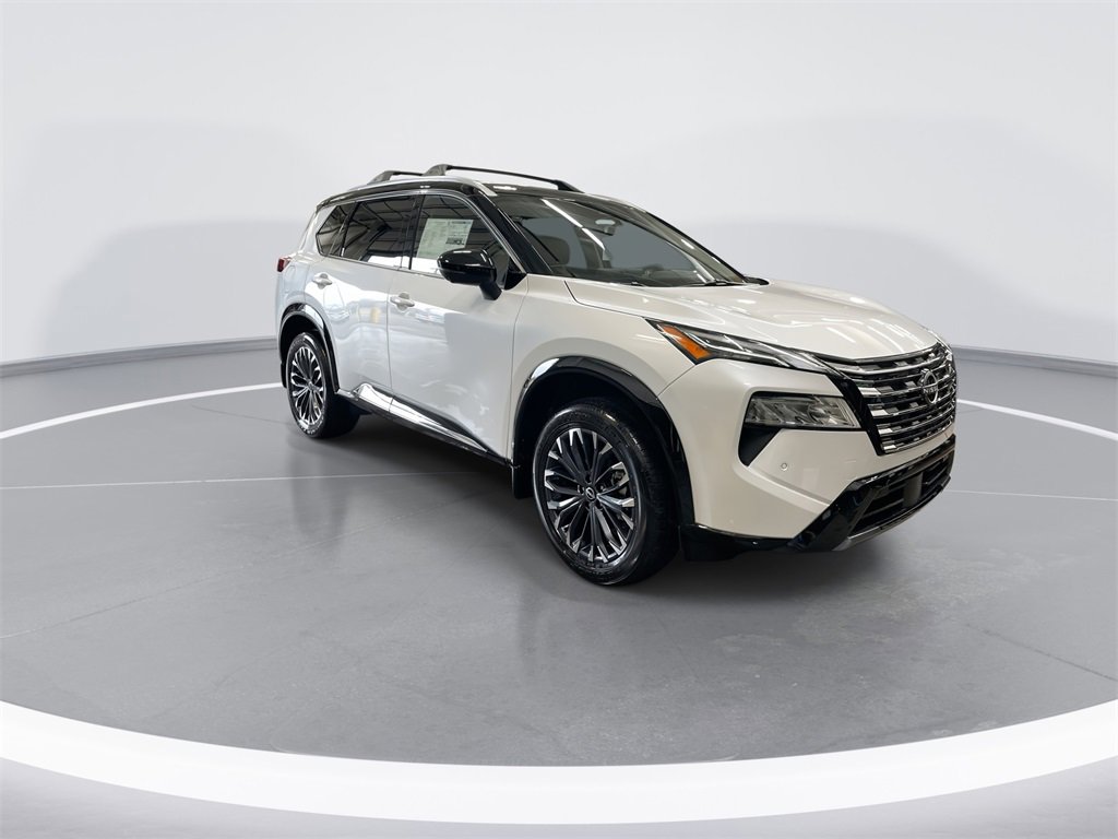 New 2026 Nissan Rogue Platinum image 2