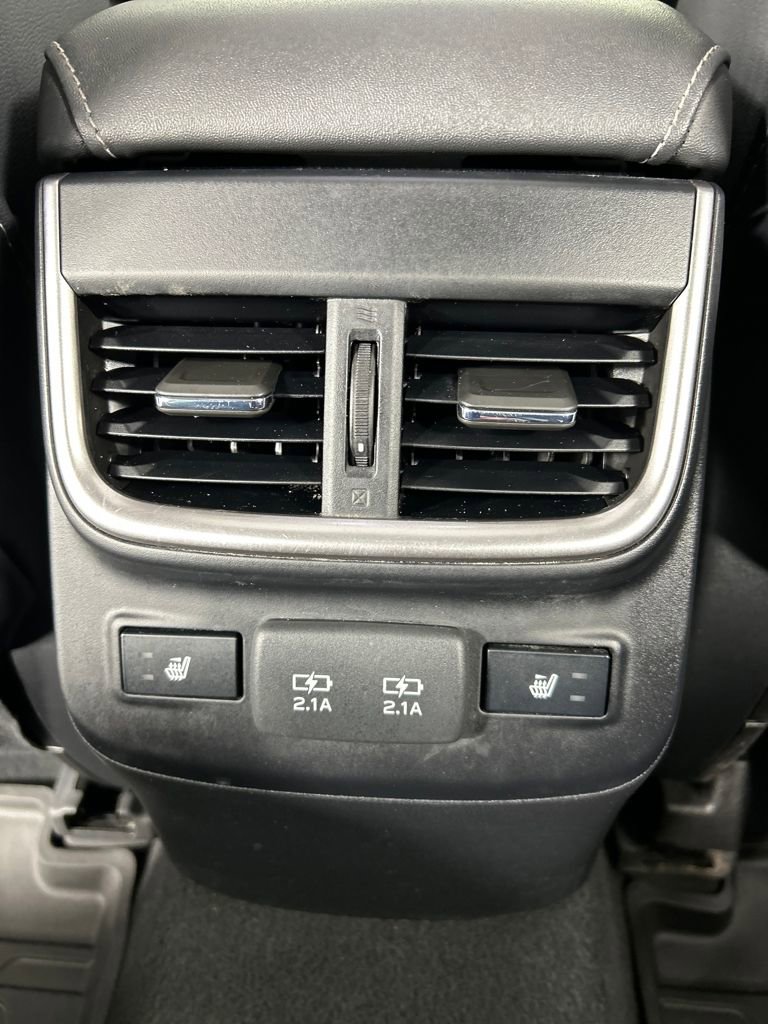 Used 2022 Subaru Outback Limited image 17
