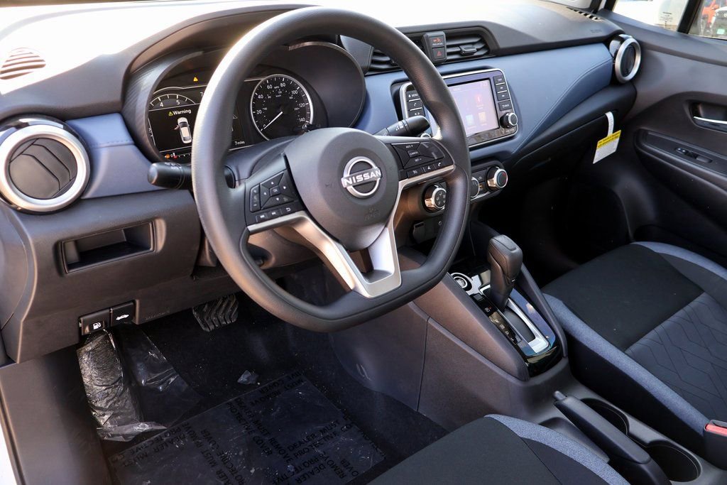 New 2025 Nissan Versa SV w/ Trunk Package image 13