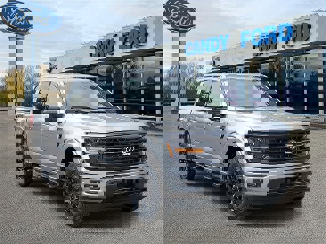 New 2025 Ford F150 XLT w/ Equipment Group 302A MID