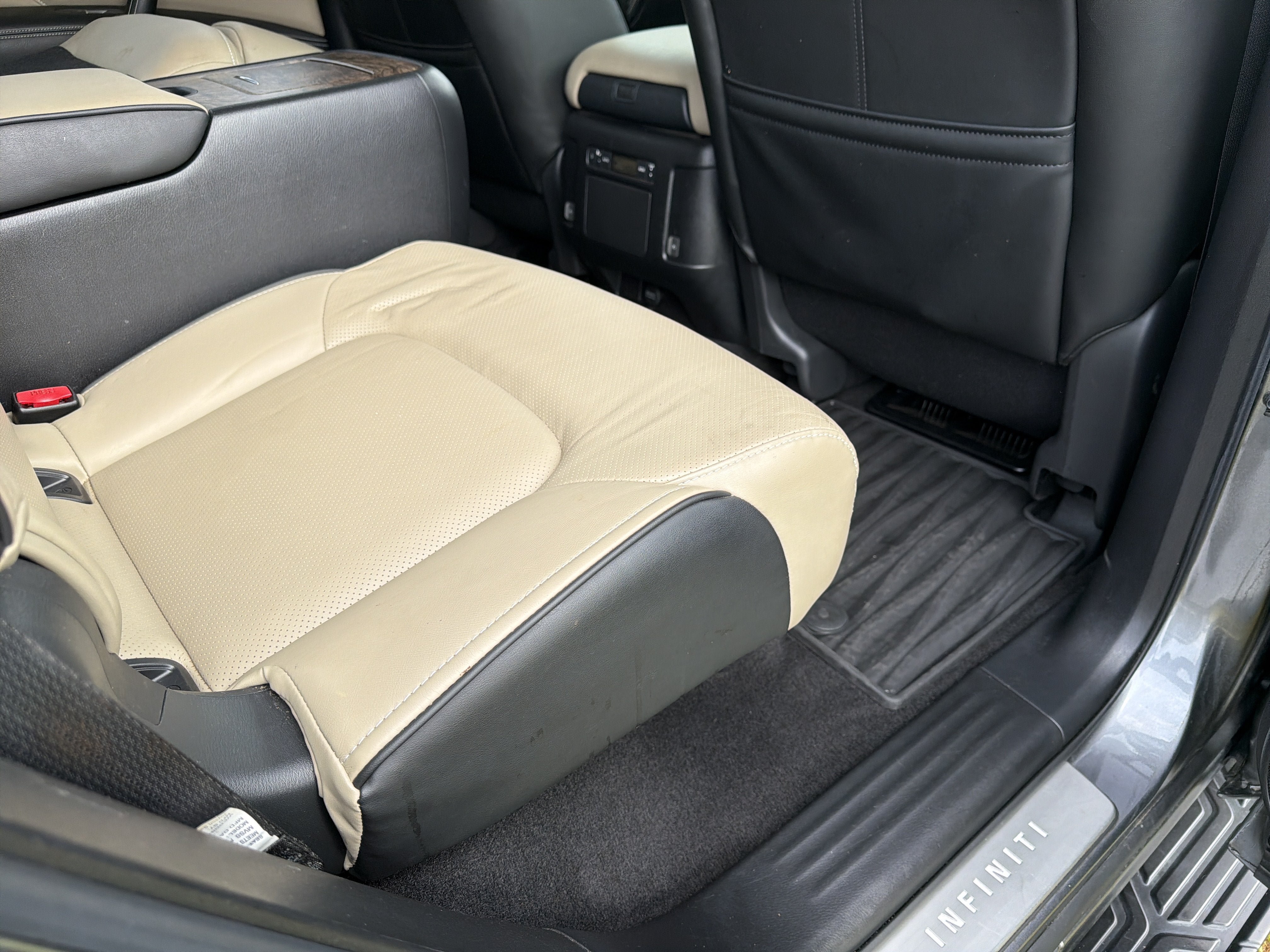 Used 2021 INFINITI QX80 Premium Select w/ Cargo Package RWD image 28
