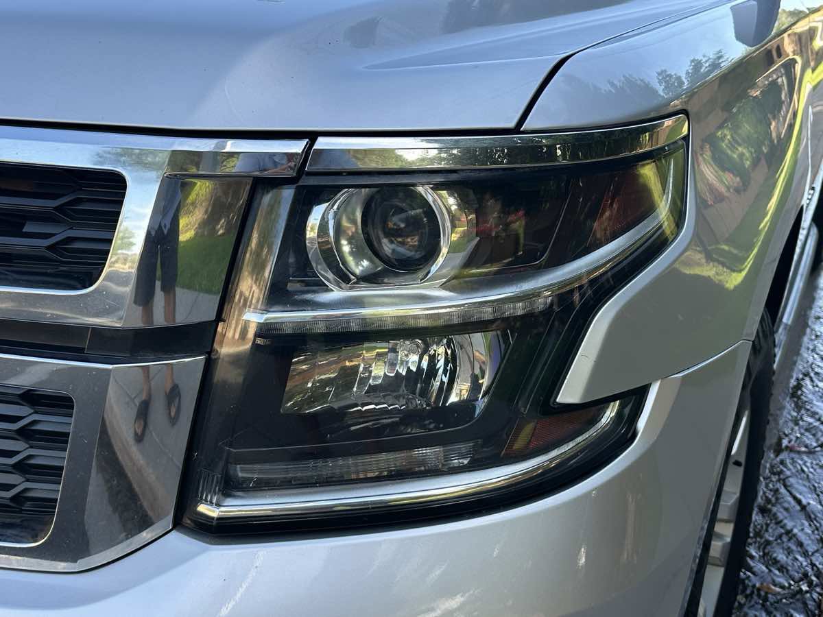 Used 2019 Chevrolet Suburban LT AWD/4WD image 58