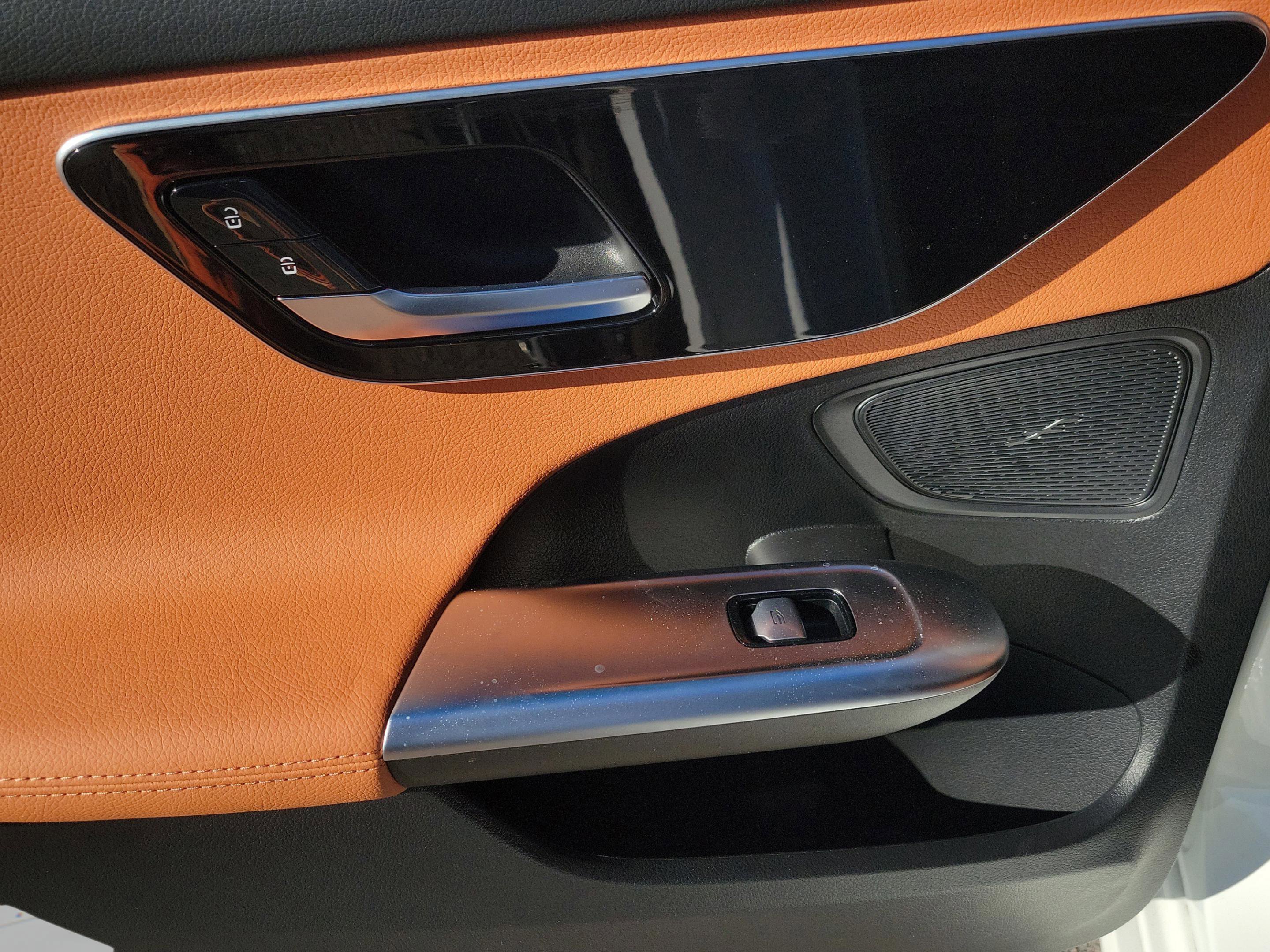 Certified 2025 Mercedes-Benz C 300 Sedan image 27