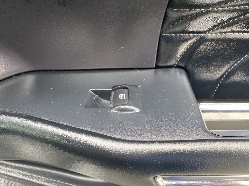 Used 2018 Ford Expedition Max Platinum image 16