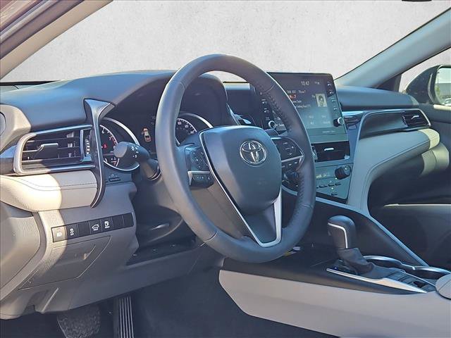 Used 2024 Toyota Camry XLE FWD image 10