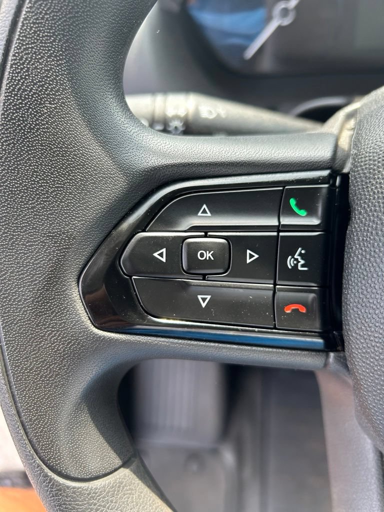 Used 2025 RAM ProMaster 2500 w/ Convenience Group FWD image 14