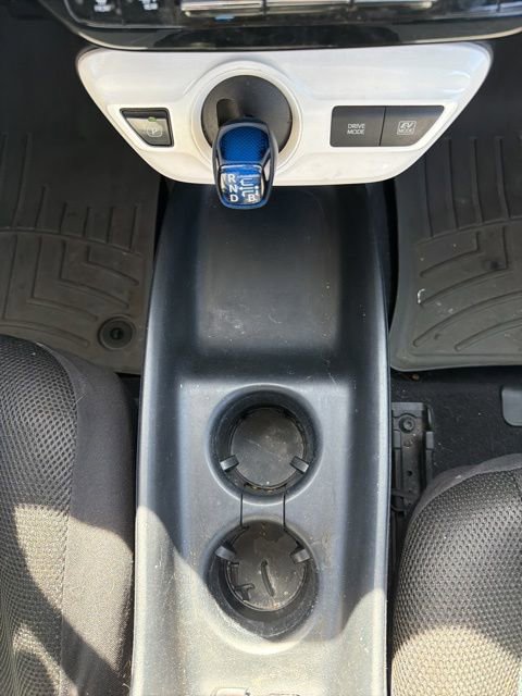 Used 2017 Toyota Prius Two w/ Carpet Mat Package FWD image 11
