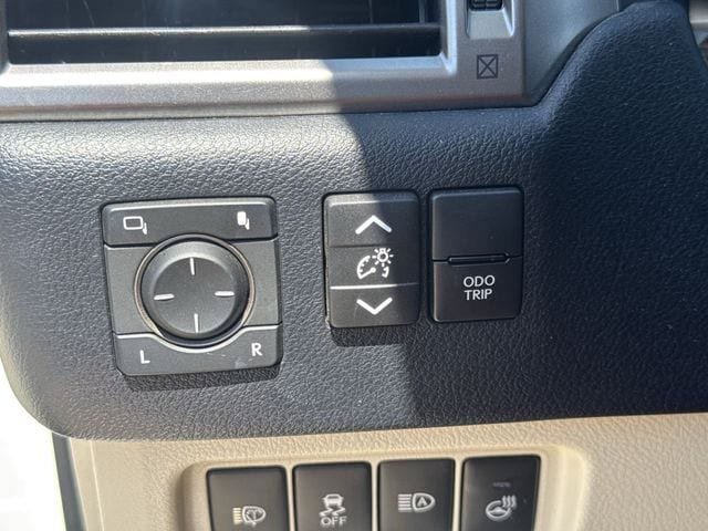 Used 2023 Lexus GX 460 Premium w/ Premium Package AWD/4WD image 26