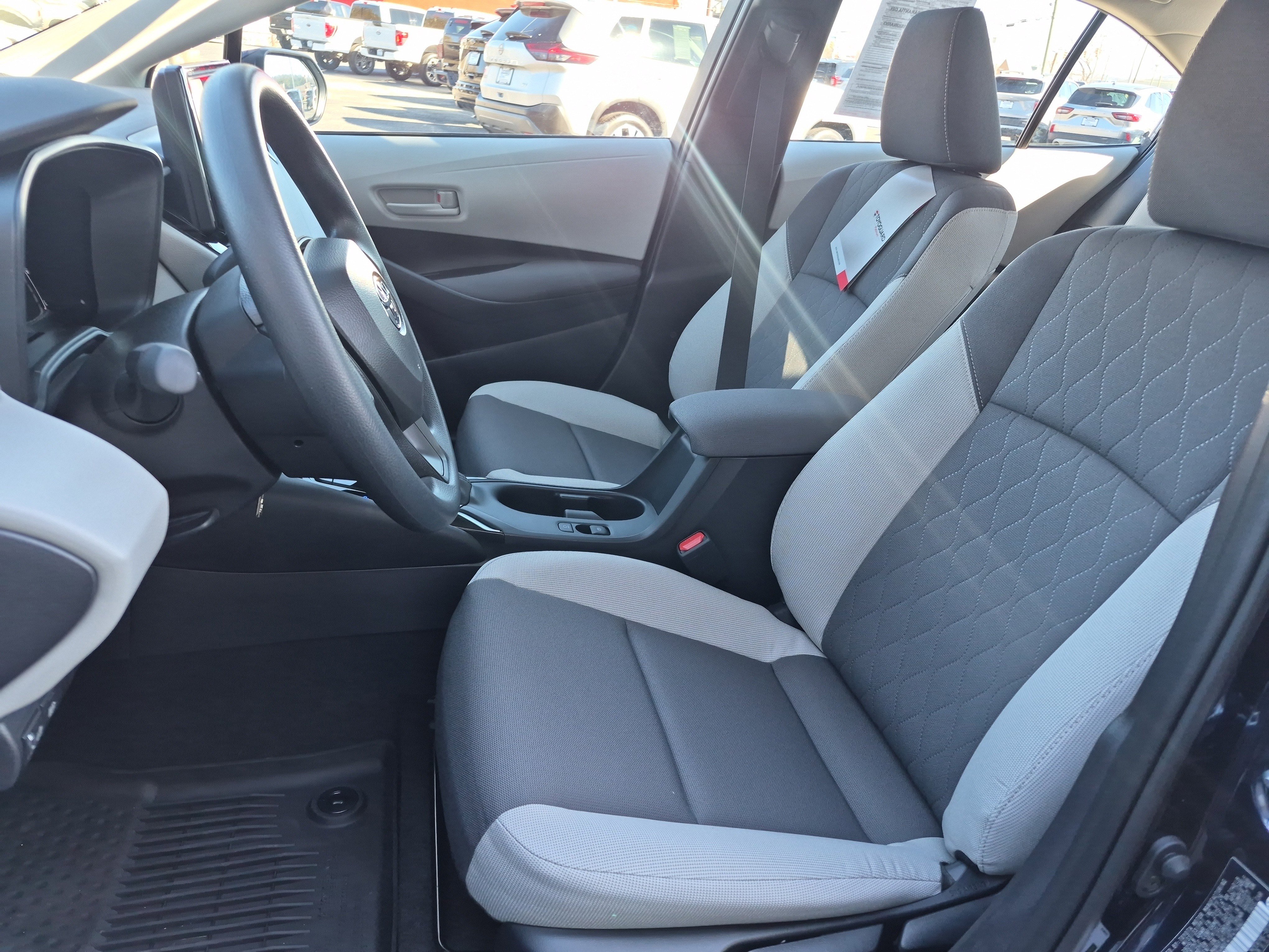 Used 2026 Toyota Corolla LE image 11