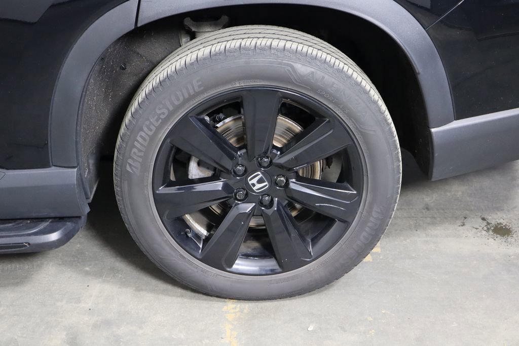 Used 2025 Honda Pilot Black Edition image 44