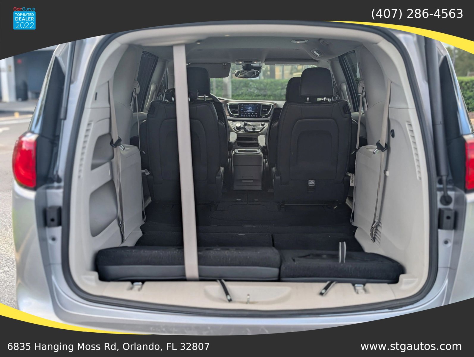 Used 2017 Chrysler Pacifica Touring-L Plus w/ Advanced Safetytec Group FWD image 39