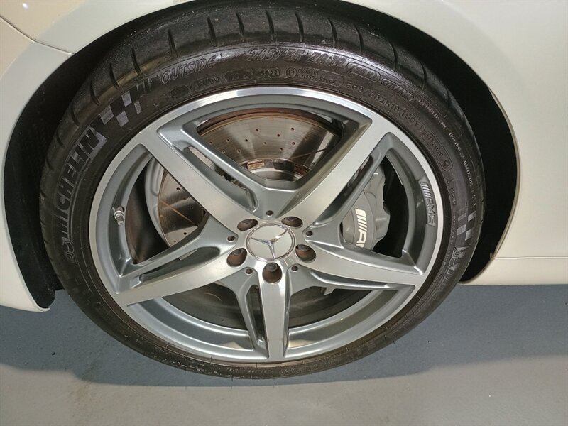 Used 2018 Mercedes-Benz AMG GT Roadster image 56
