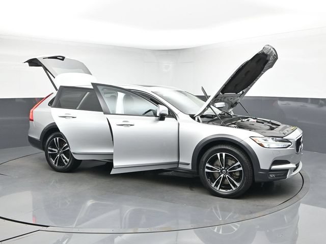 Used 2018 Volvo V90 T5 Cross Country w/ Plus Package AWD/4WD image 50