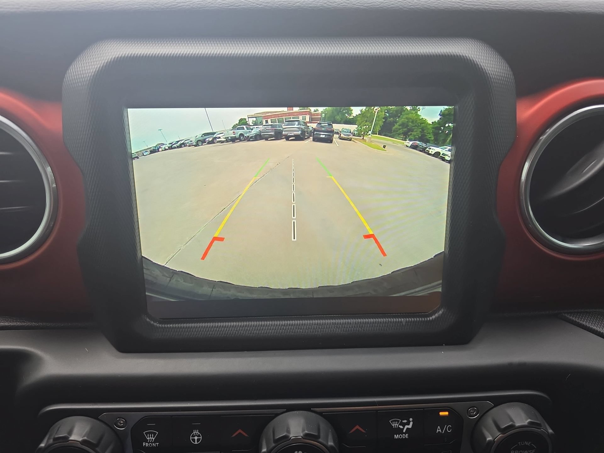 Used 2018 Jeep Wrangler Unlimited Rubicon AWD/4WD image 22