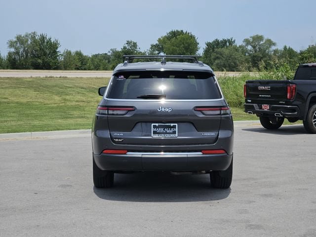 Used 2024 Jeep Grand Cherokee L Laredo w/ MOPAR Finishing Package AWD/4WD image 6