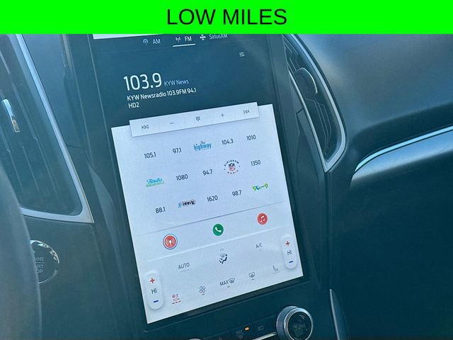 Used 2022 Ford Edge SEL w/ Convenience Package image 16