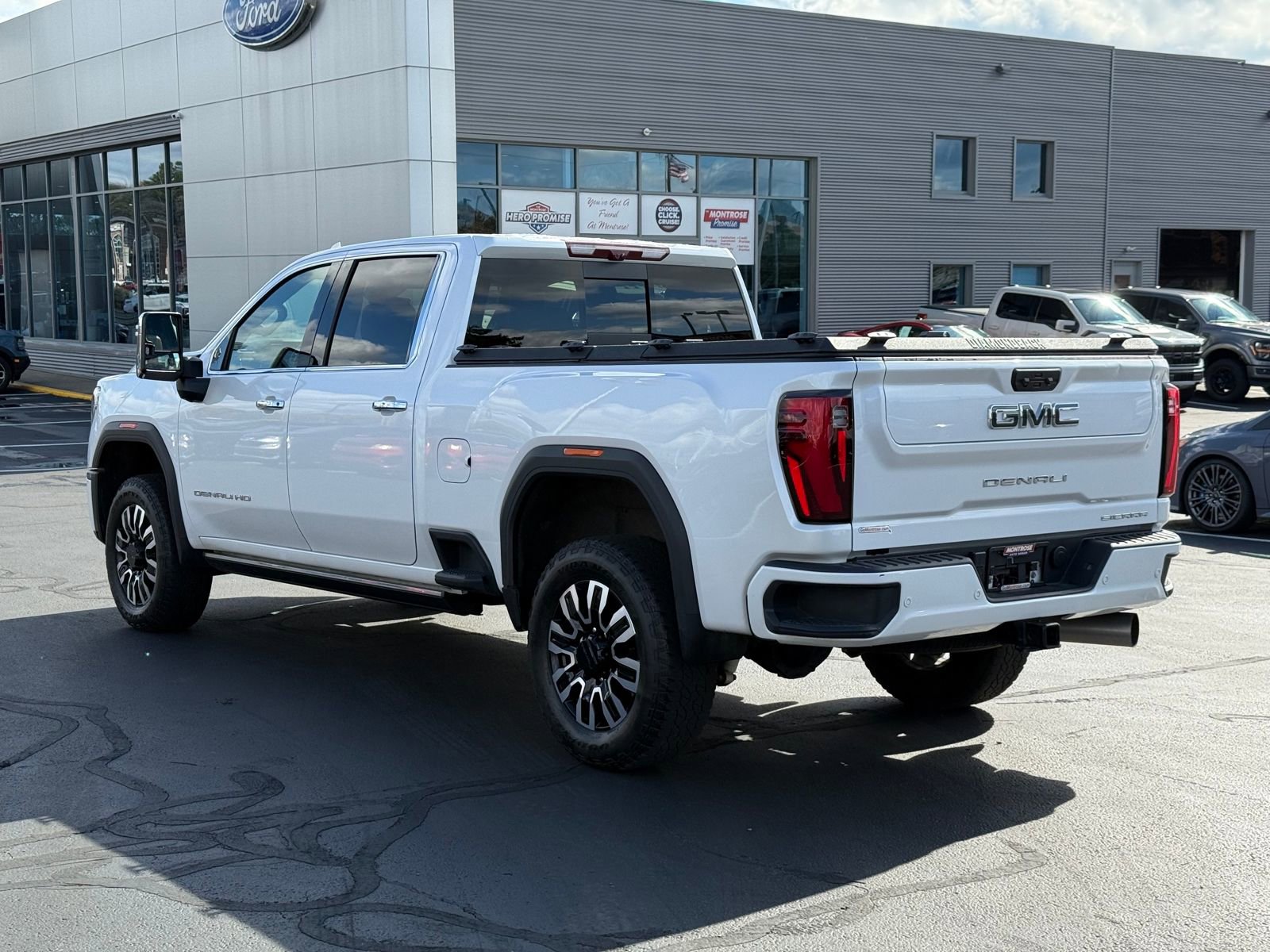 Used 2024 GMC Sierra 2500 Denali Ultimate w/ Max Trailering Package image 5