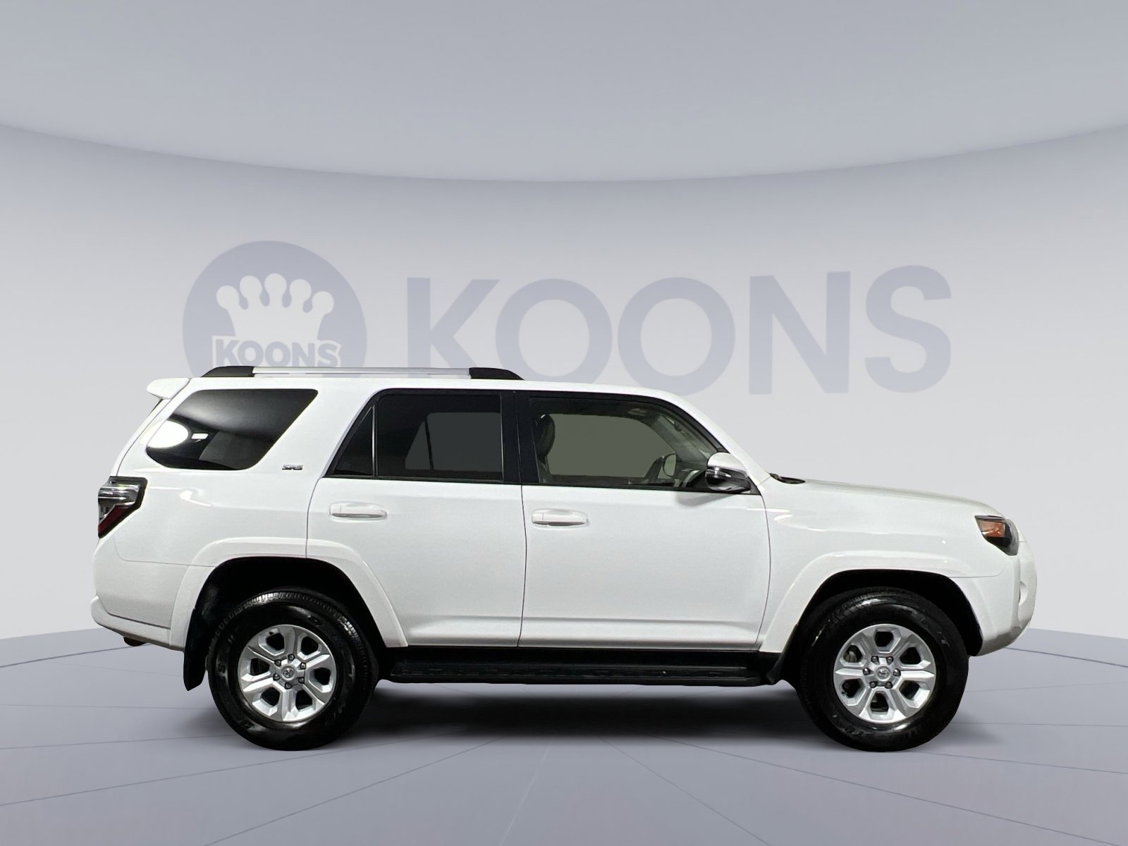 Used 2024 Toyota 4Runner SR5 Premium image 8