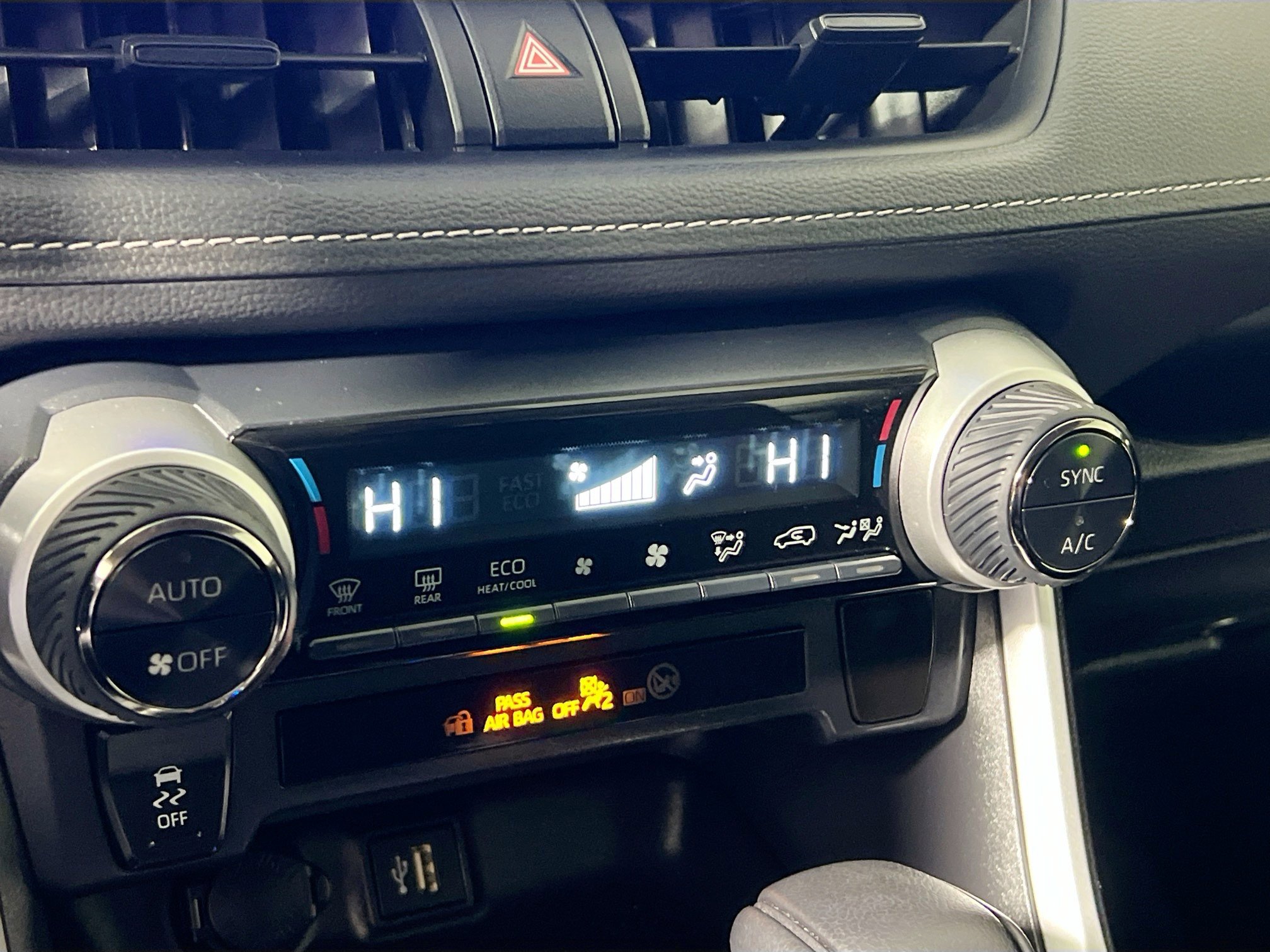 Used 2025 Toyota RAV4 LE image 26