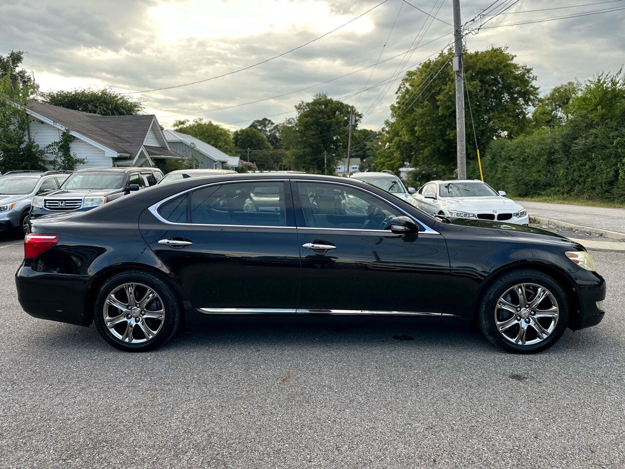 Used 2010 Lexus LS 460 L image 6