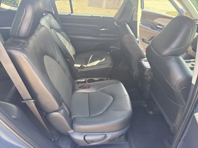 Used 2024 Toyota Grand Highlander XLE image 24