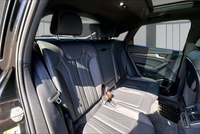 Used 2025 Audi Q5 2.0T Premium Plus w/ Premium Plus Package AWD/4WD image 25