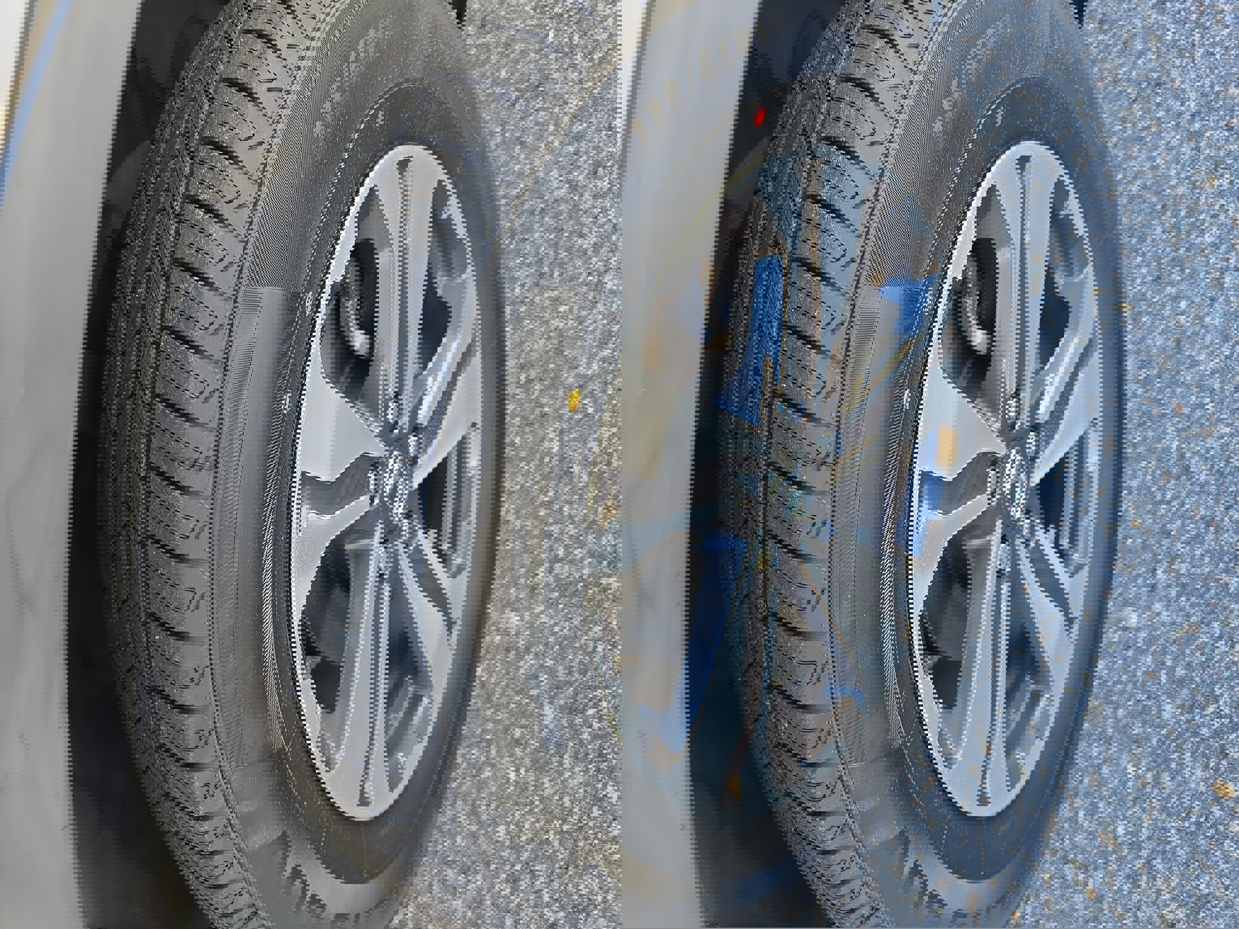 Used 2020 Honda CR-V LX image 33