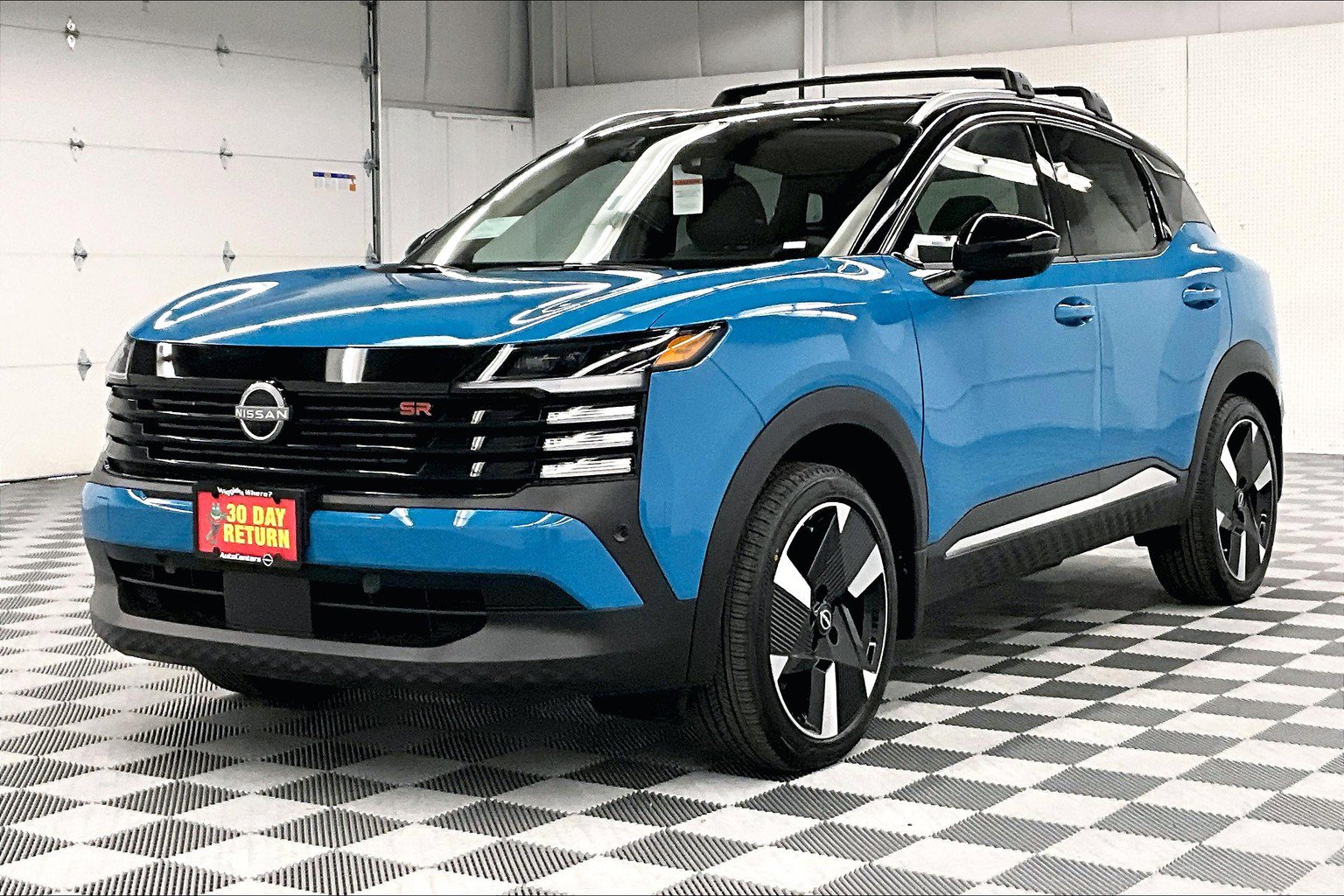 New 2025 Nissan Kicks SR w/ SR Premium Package AWD/4WD image 8