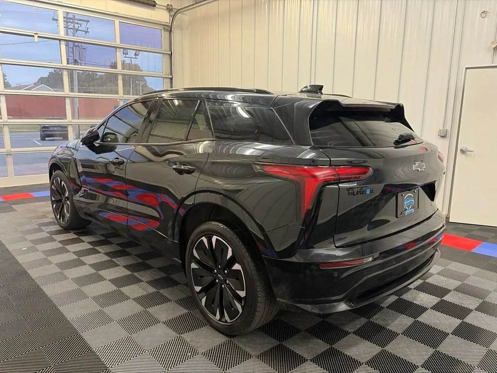 Used 2024 Chevrolet Blazer EV RS AWD/4WD image 6